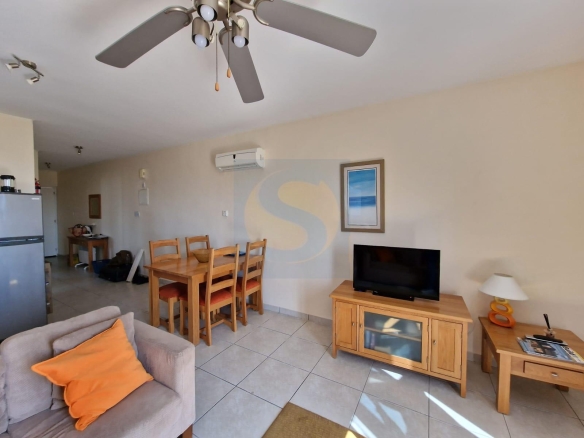 One Bedroom Apartment with Roof Garden – Ref. SUN1472