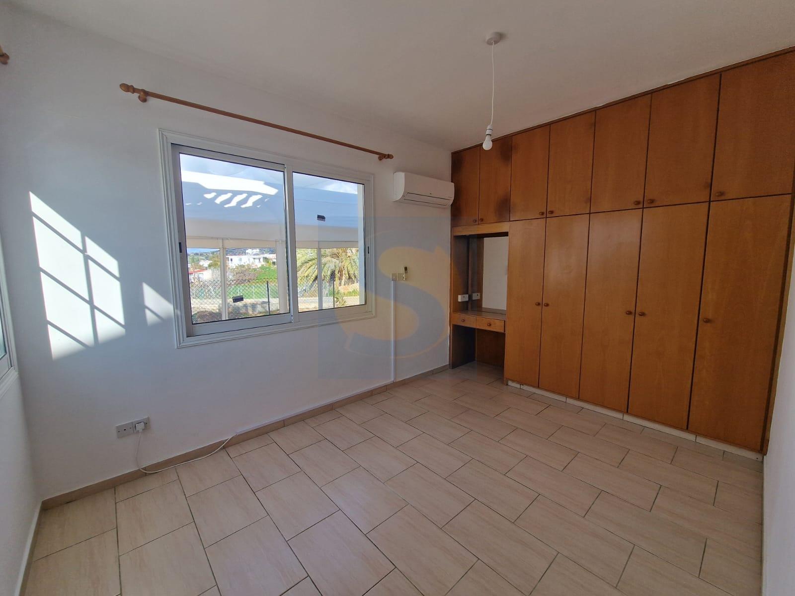 14 Three bedroom villa with swimming pool – Ref. SUN1540