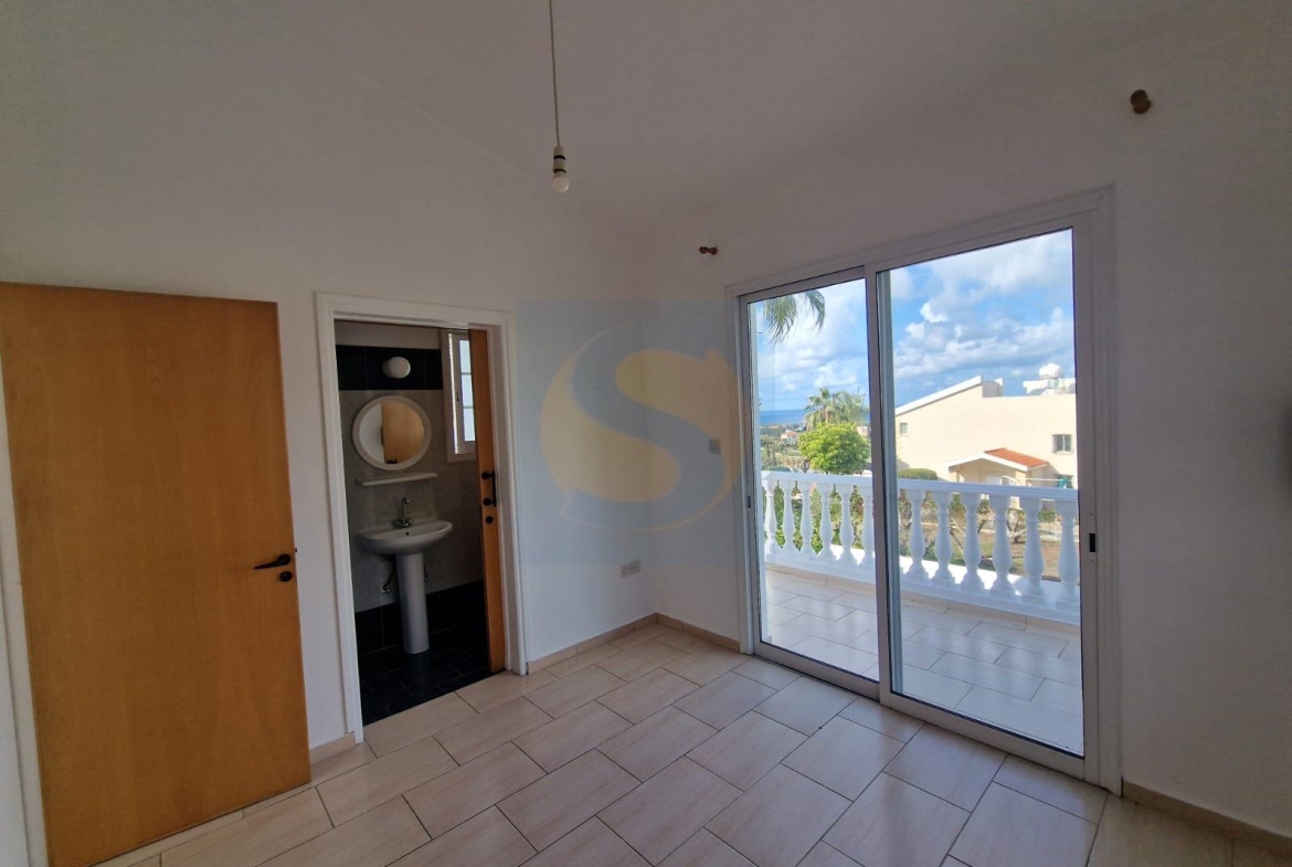 Three bedroom villa with swimming pool – Ref. SUN1540