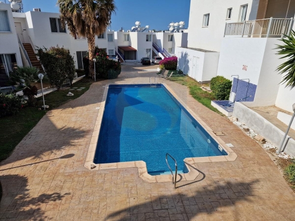 One Bedroom Apartment with Communal Swimming Pool – Ref. SUN1431