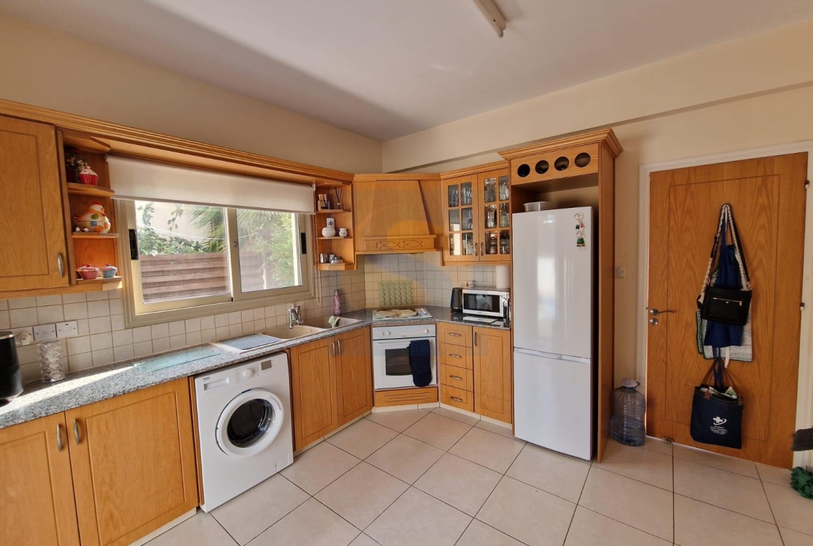 Three Bedroom Villa with swimming pool – Ref. SUN1543