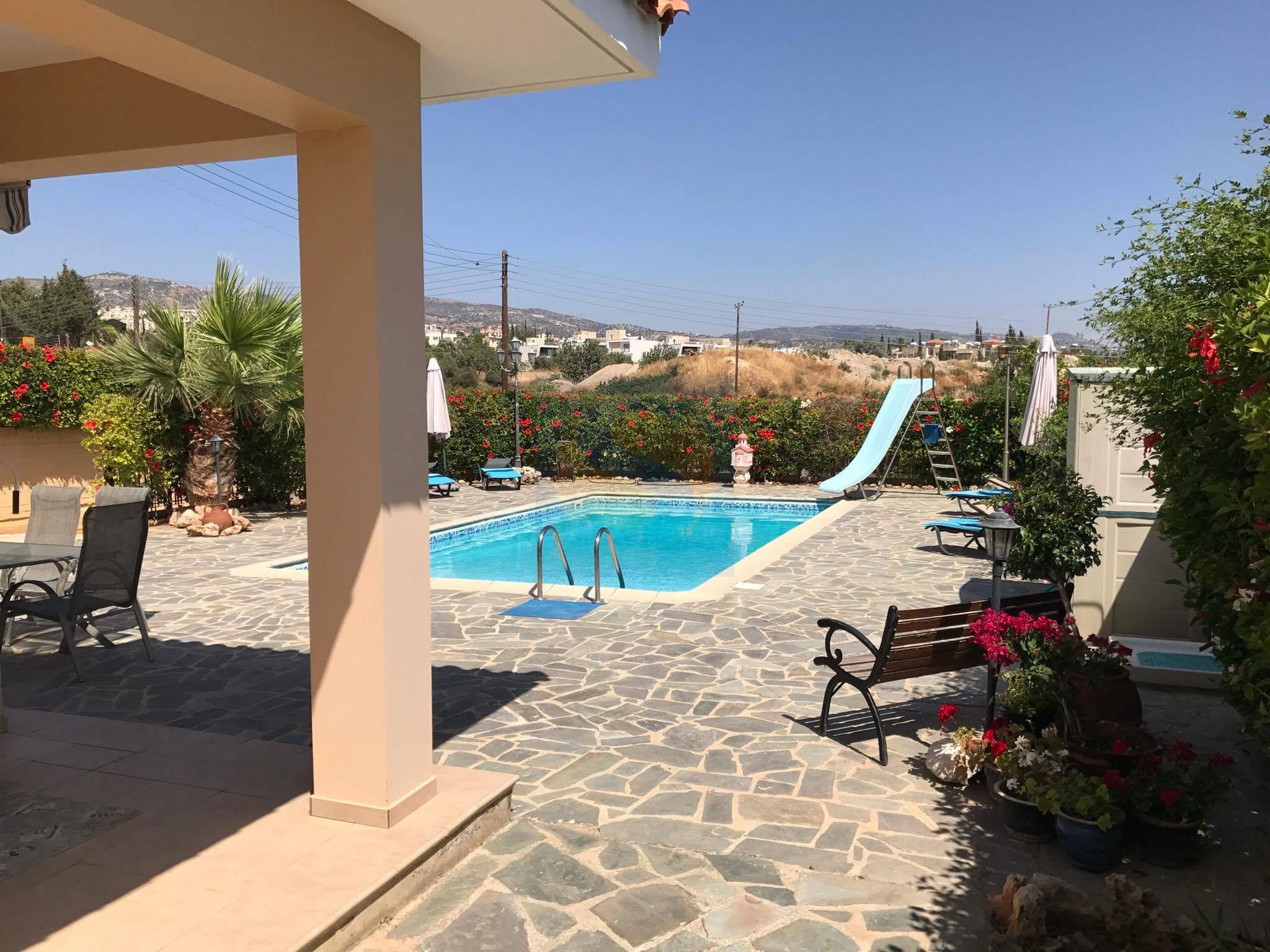 Three Bedroom Villa with Swimming Pool – Ref. SUN1107