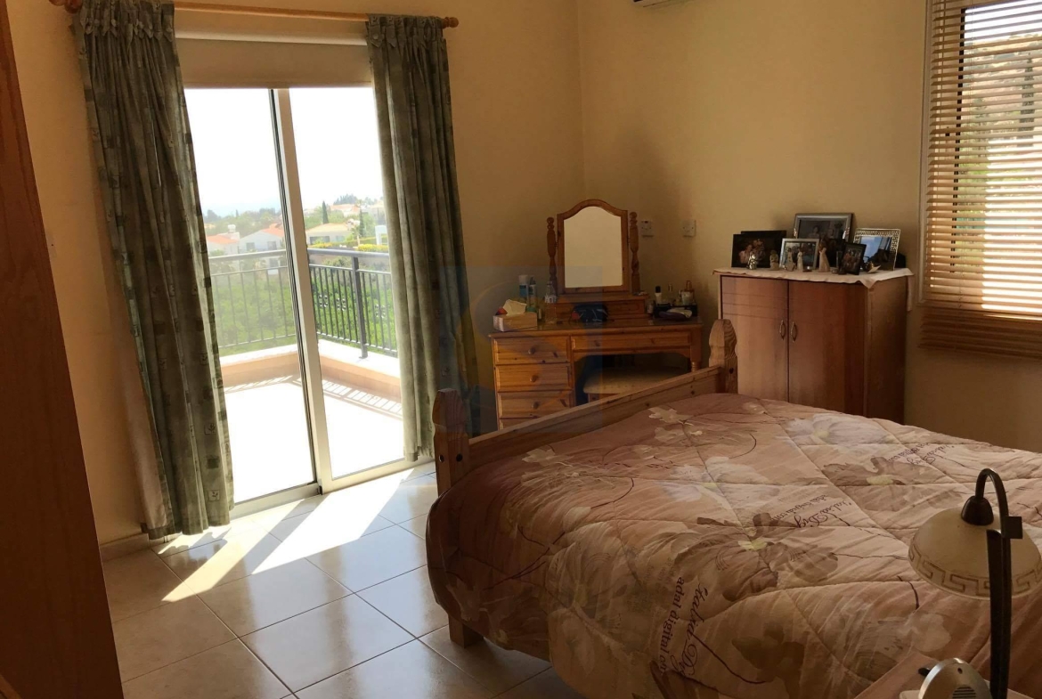 Three Bedroom Villa with Swimming Pool – Ref. SUN1107
