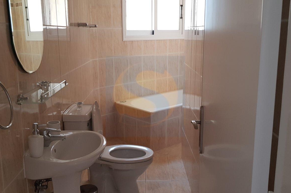 Three Bedroom Apartment with Communal Swimming Pool – Ref. SUN1388