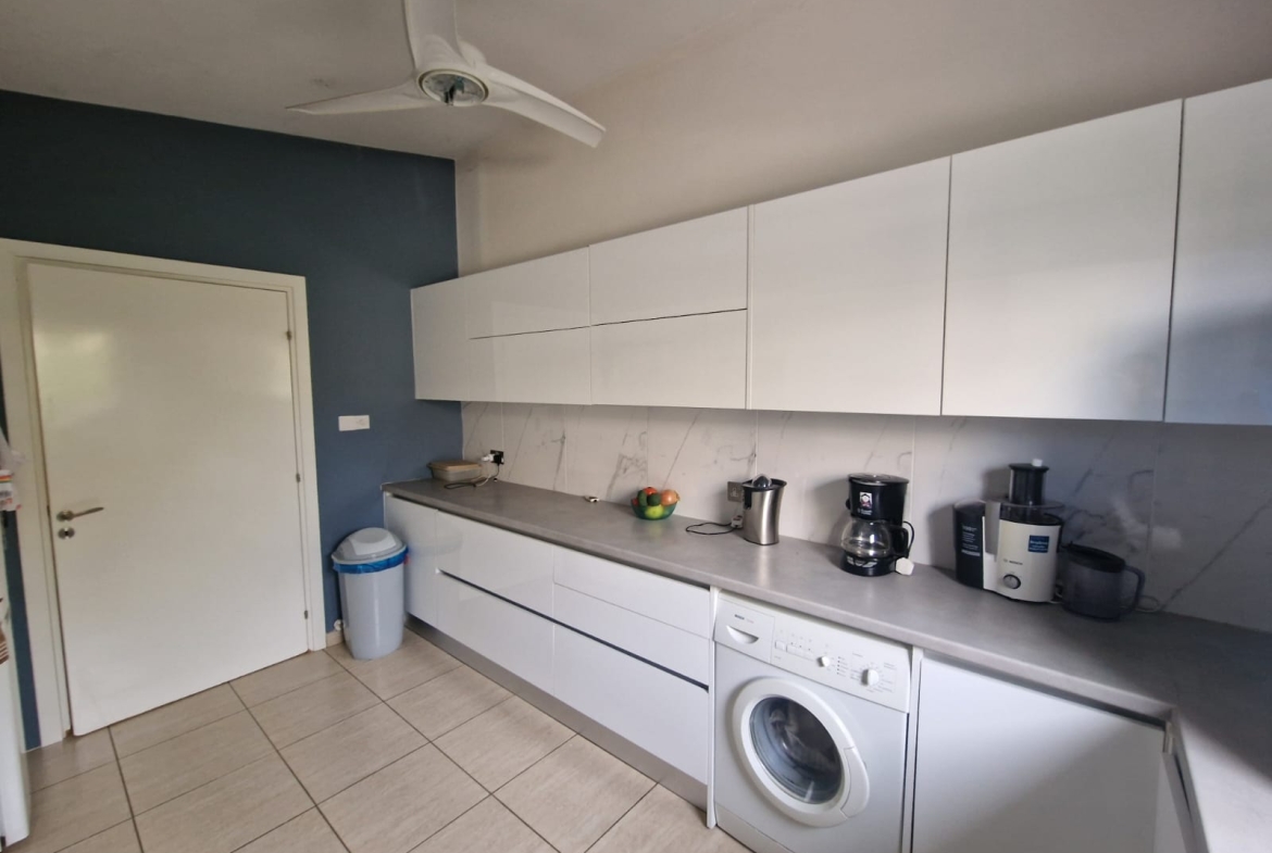 Four Bedroom Bungalow with Swimming Pool – Ref. SUN1576