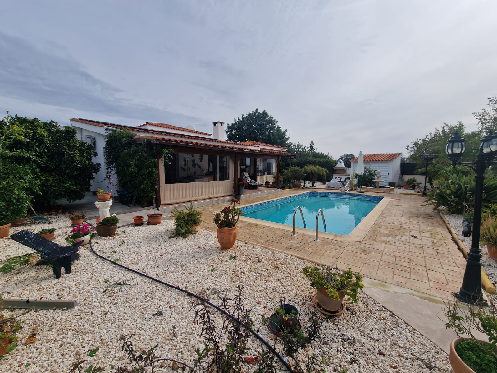 25 Four Bedroom Bungalow with Swimming Pool – Ref. SUN1576
