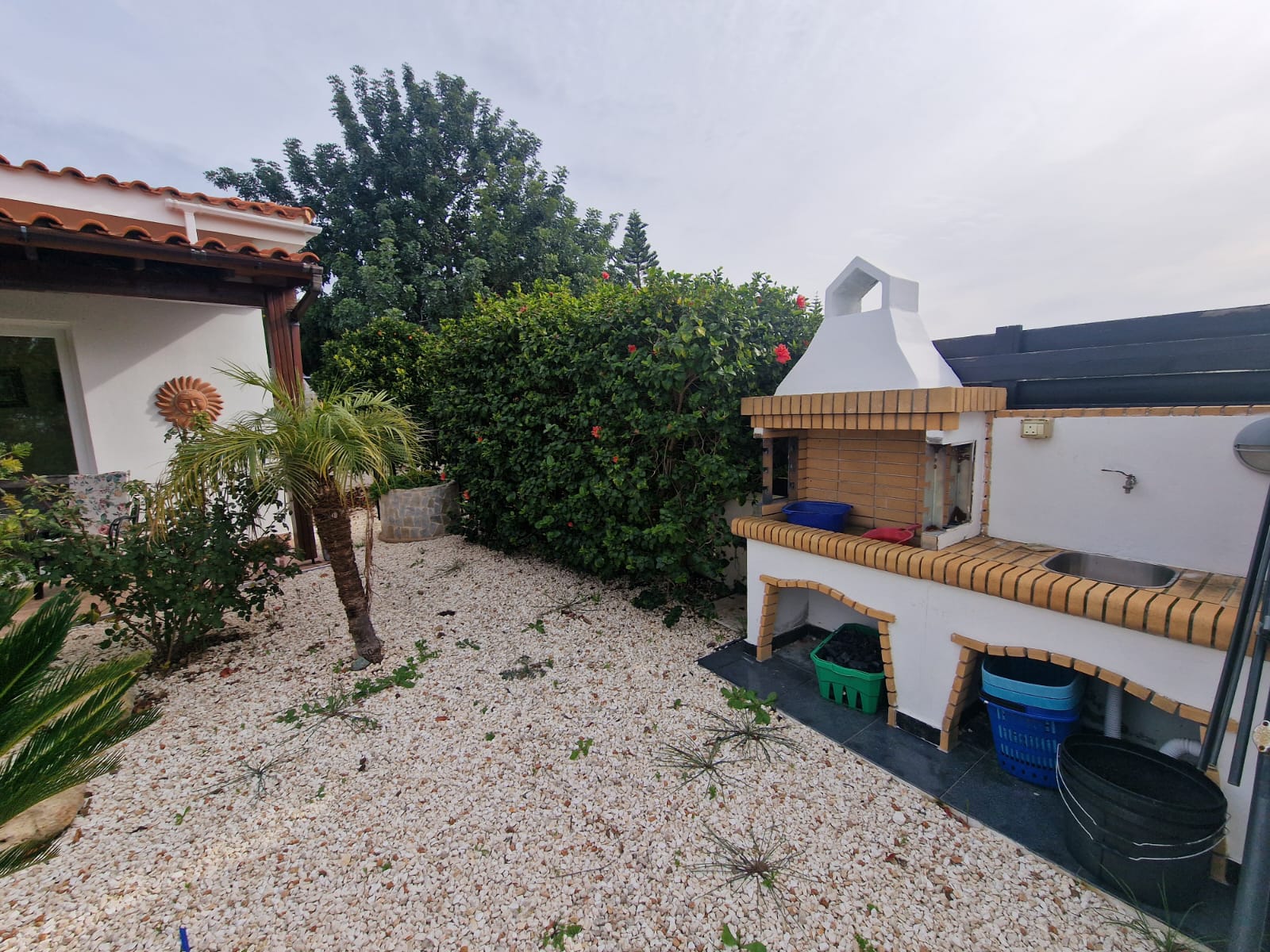 28 Four Bedroom Bungalow with Swimming Pool – Ref. SUN1576