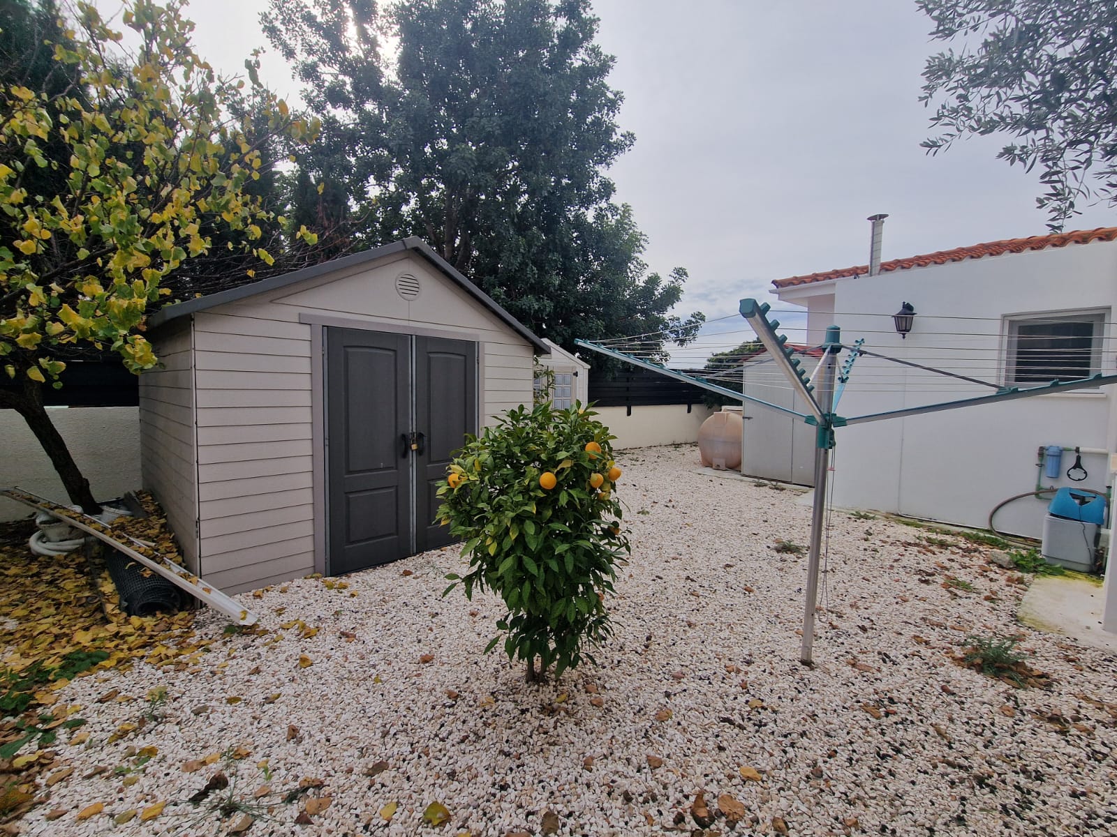 3 Four Bedroom Bungalow with Swimming Pool – Ref. SUN1576