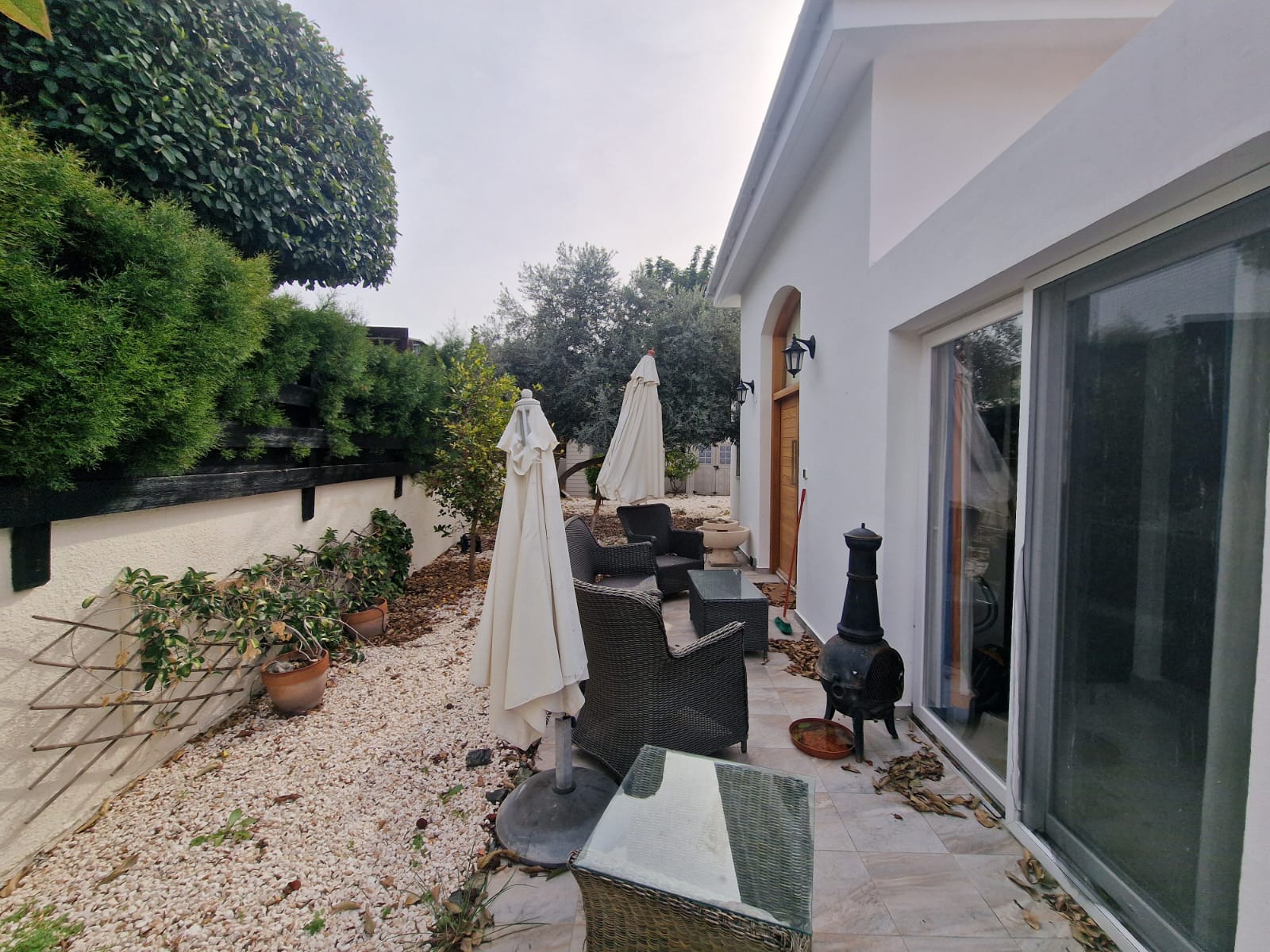 4 Four Bedroom Bungalow with Swimming Pool – Ref. SUN1576