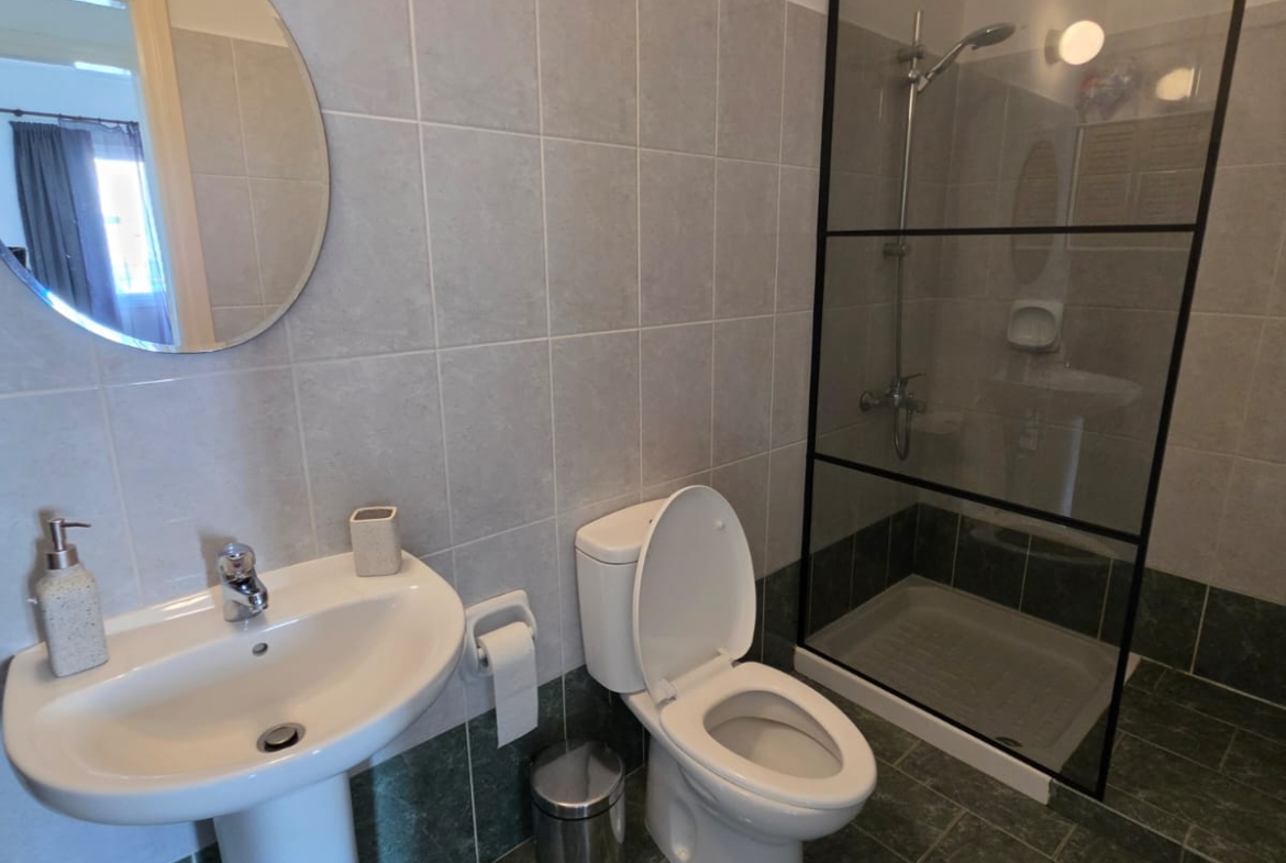 Two Bedroom and two bathroom apartment with Communal Swimming pool – Ref. SUN1580