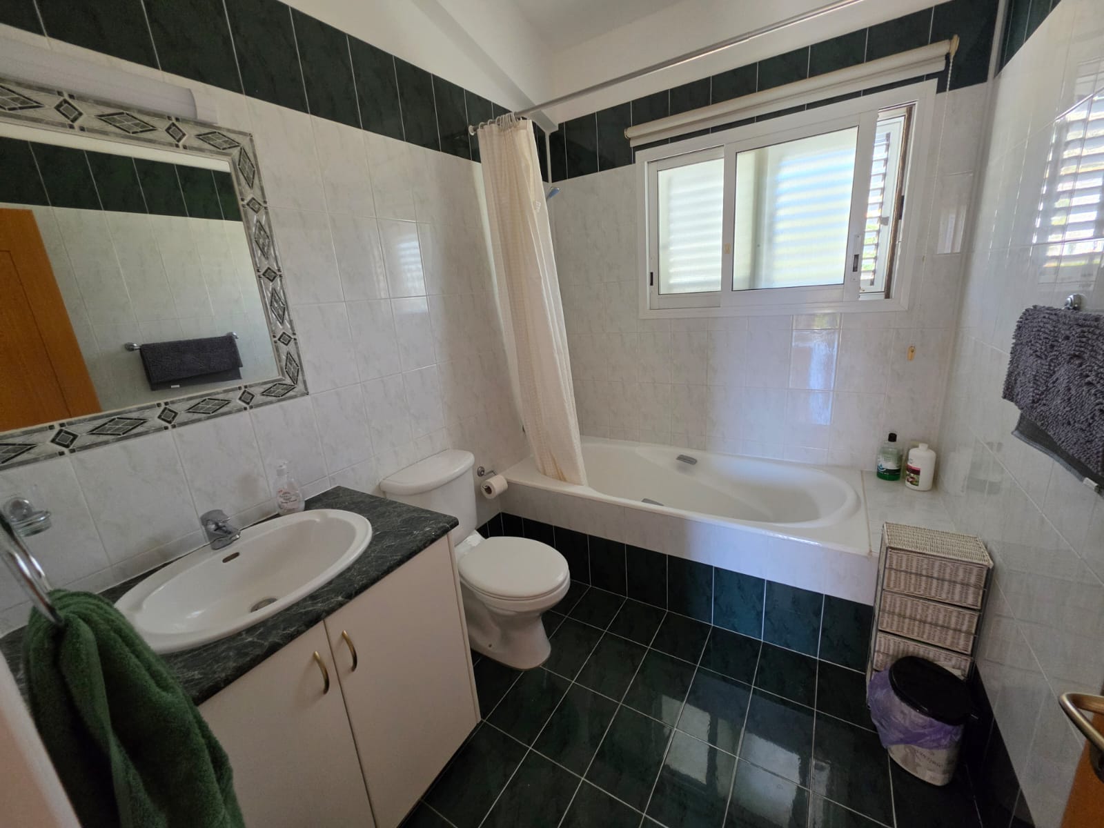 Three Bedroom Villa with Swimming Pool – Ref. SUN1581