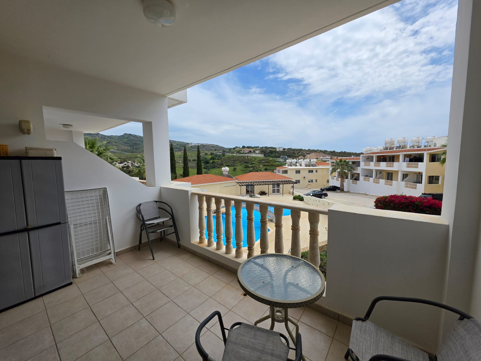 9 Two Bedroom and two bathroom apartment with Communal Swimming pool – Ref. SUN1580