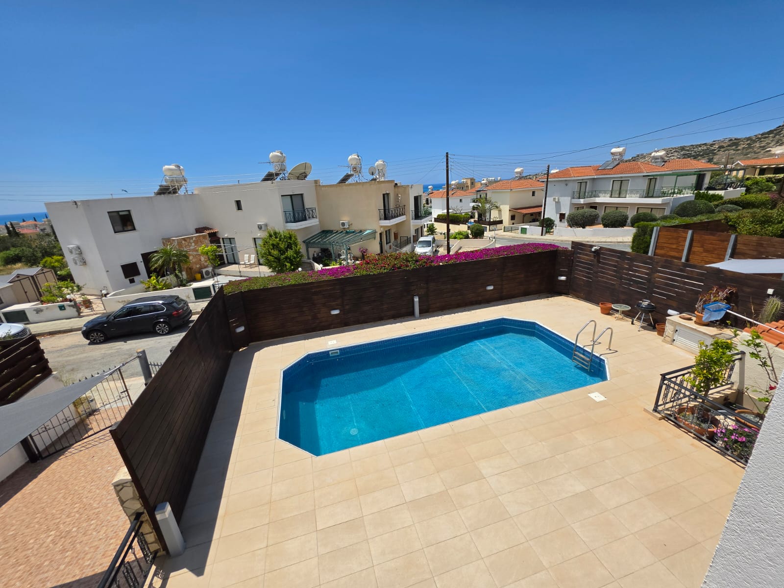 22 Four Bedroom Villa with Swimming Pool – Ref. SUN1583