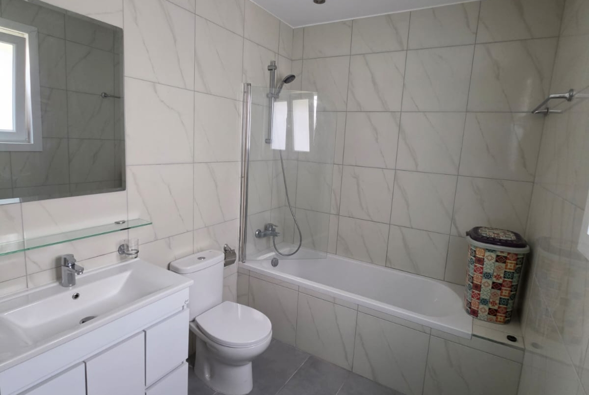 Four Bedroom Villa with Swimming Pool – Ref. SUN1583