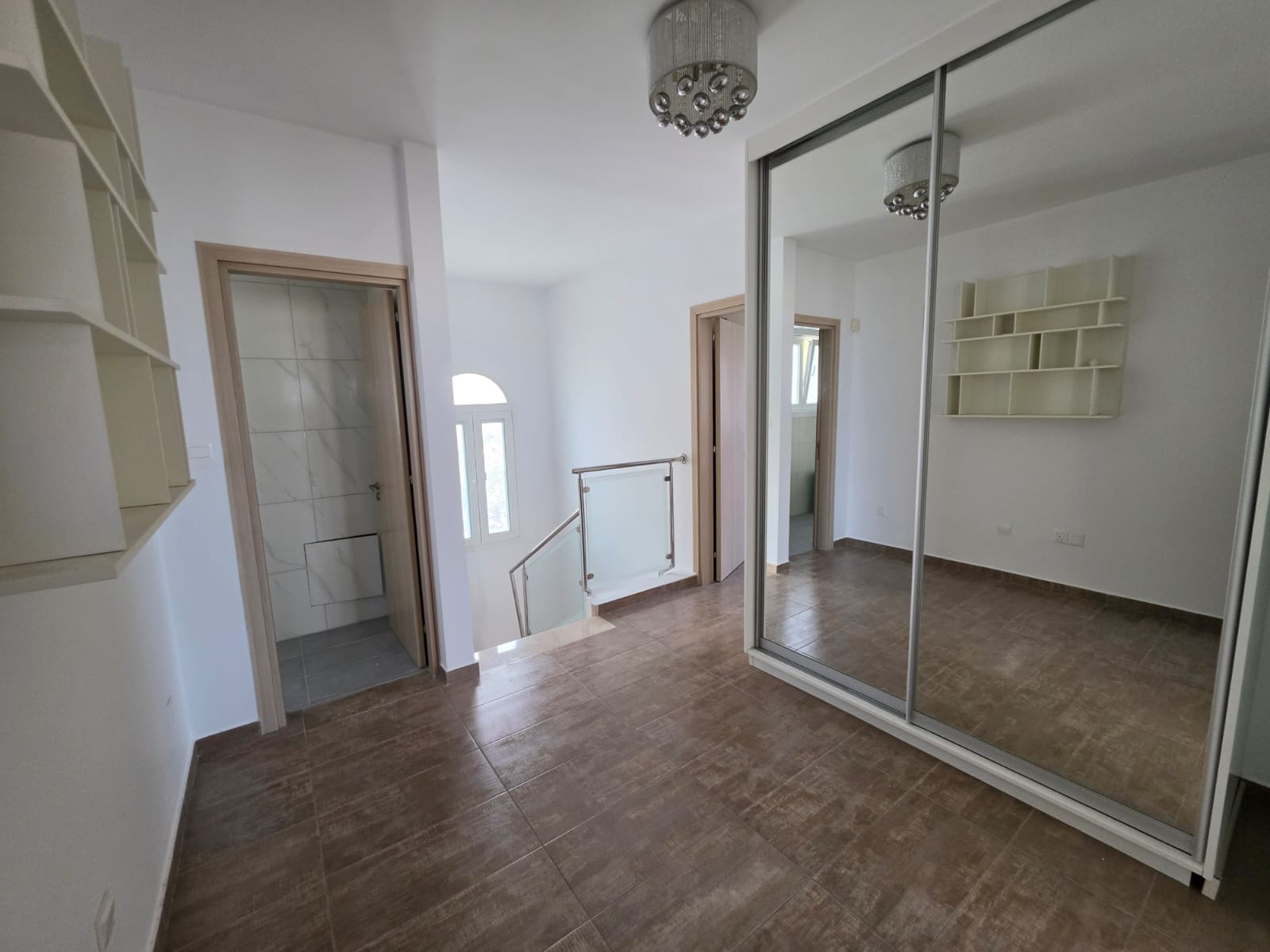 28 Four Bedroom Villa with Swimming Pool – Ref. SUN1583