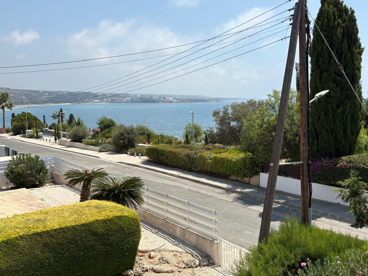 1 Four Bedroom Villa with Swimming Pool – Ref. SUN1587