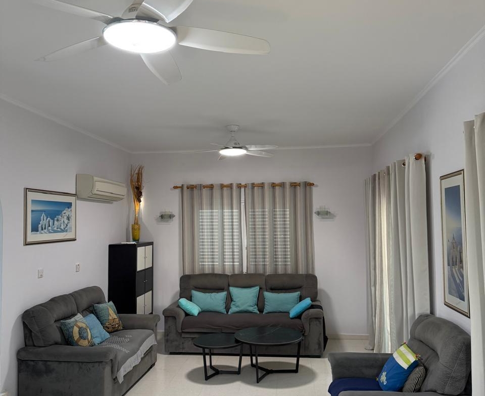 Four Bedroom Villa with Swimming Pool – Ref. SUN1587