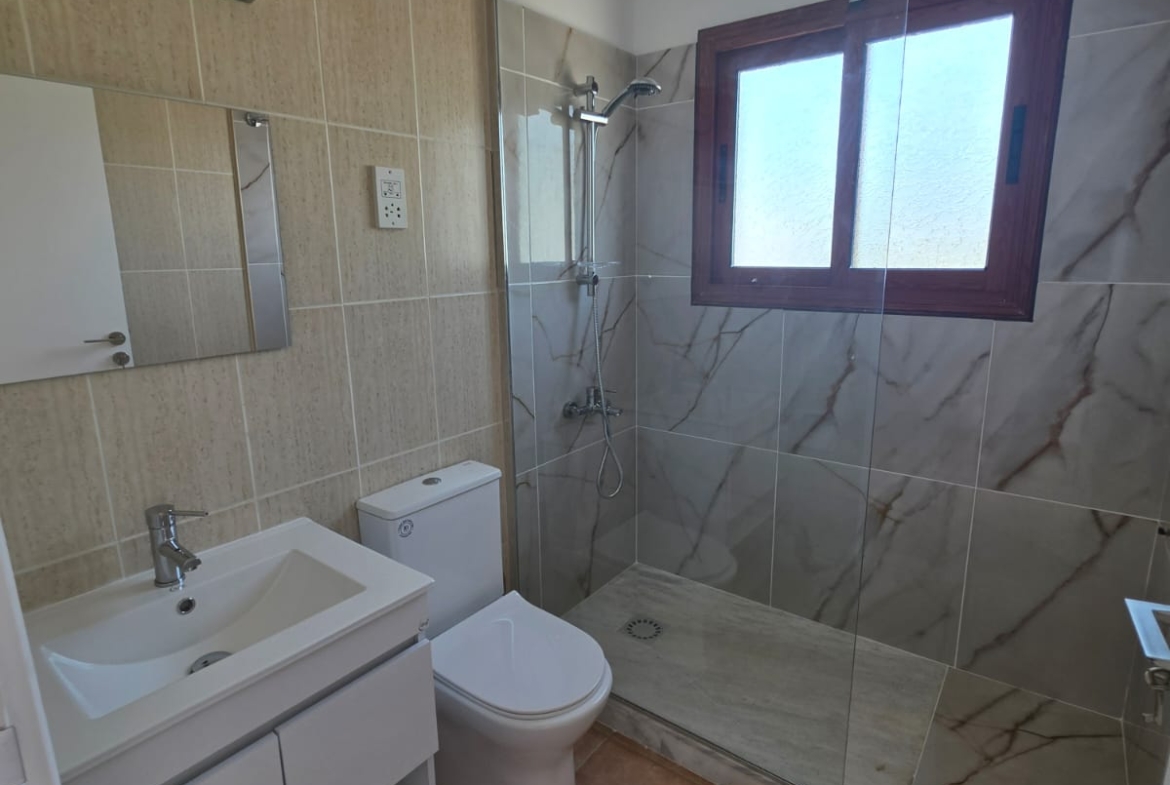 Three Bedroom Villa with Swimming Pool – Ref. SUN1588