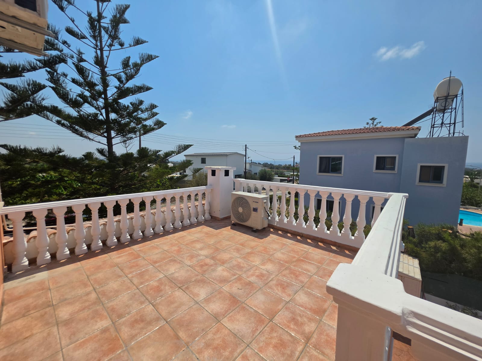 13 Three Bedroom Villa with Swimming Pool – Ref. SUN1588