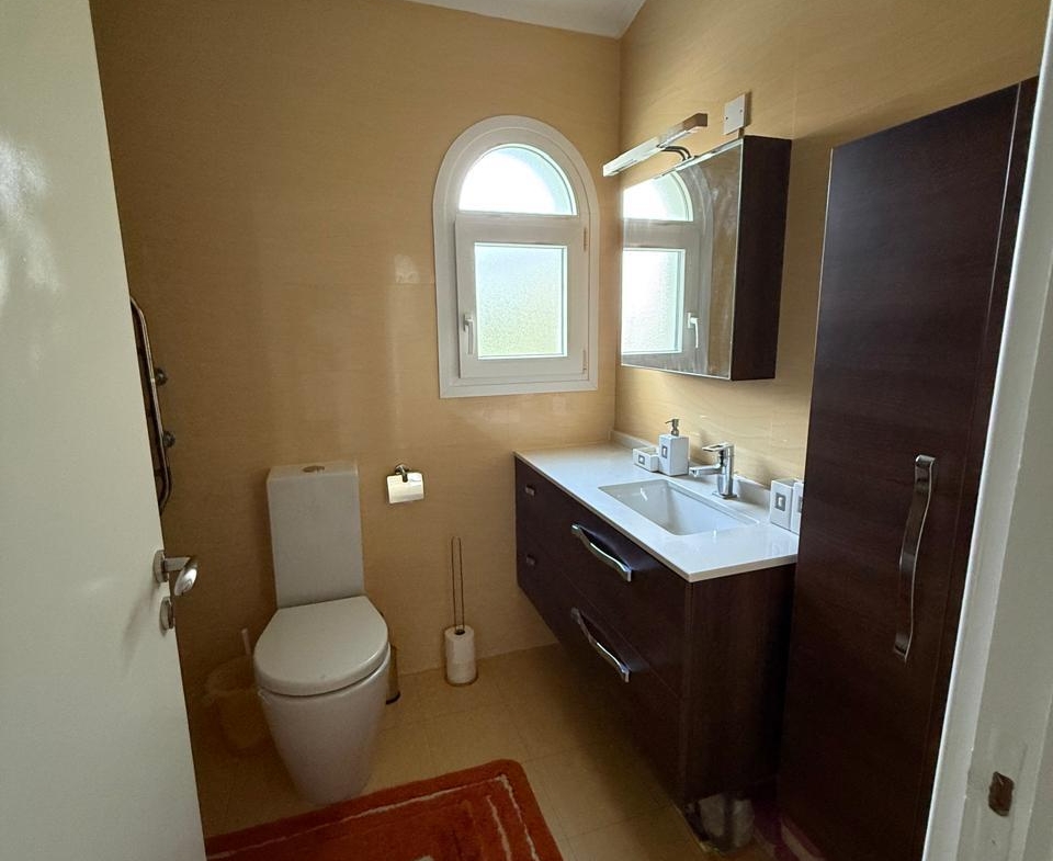Four Bedroom Villa with Swimming Pool – Ref. SUN1587