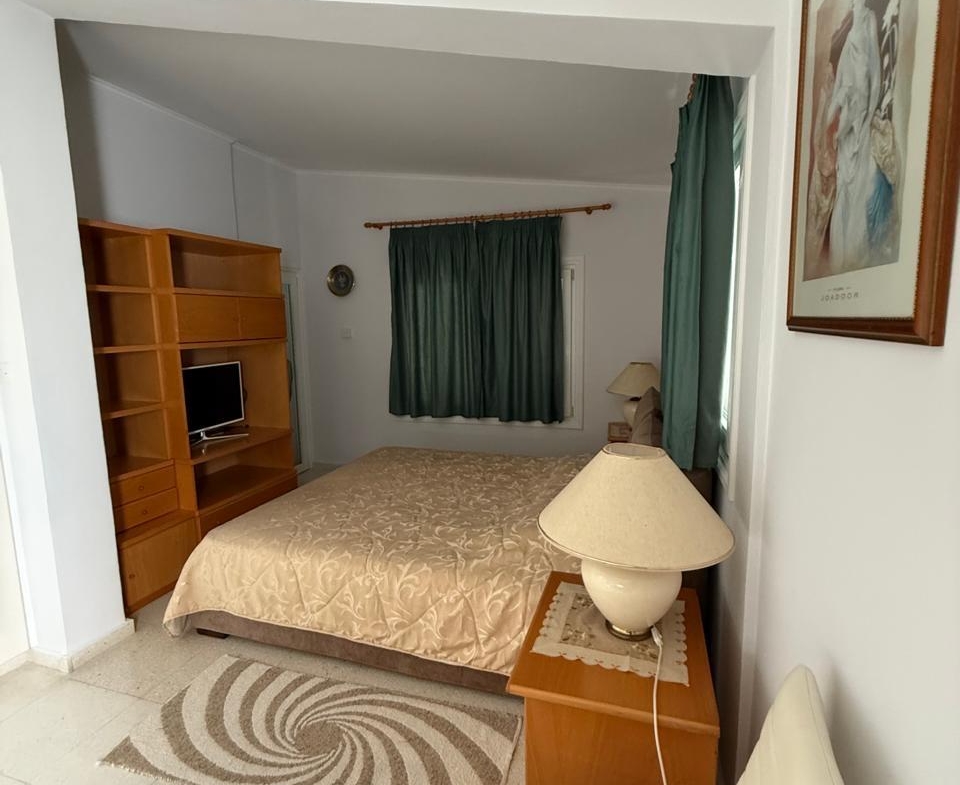 Four Bedroom Villa with Swimming Pool – Ref. SUN1587