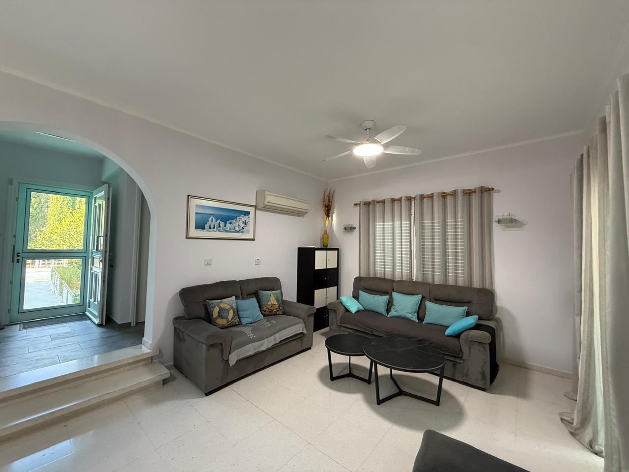 7 Four Bedroom Villa with Swimming Pool – Ref. SUN1587