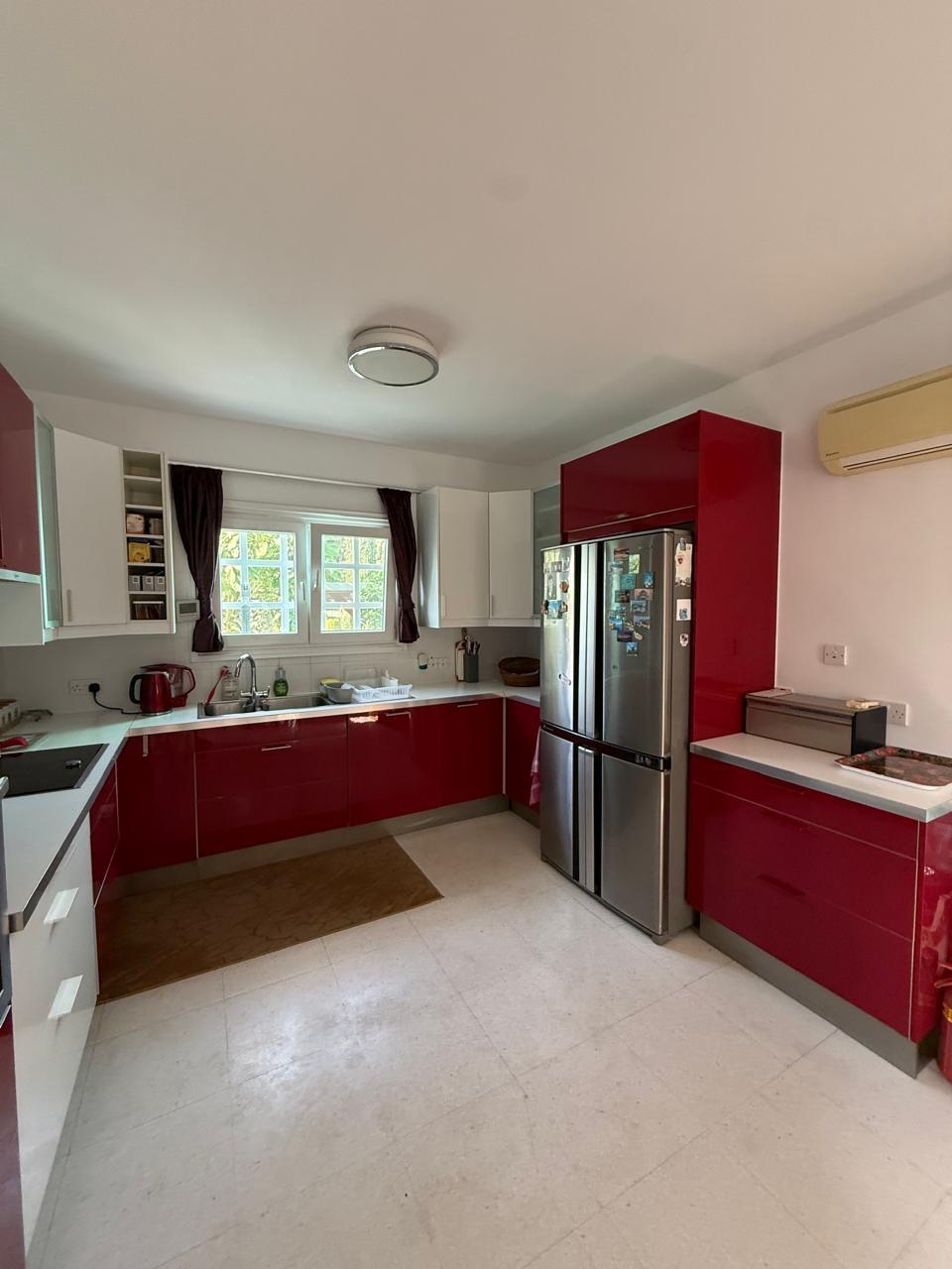 9 Four Bedroom Villa with Swimming Pool – Ref. SUN1587