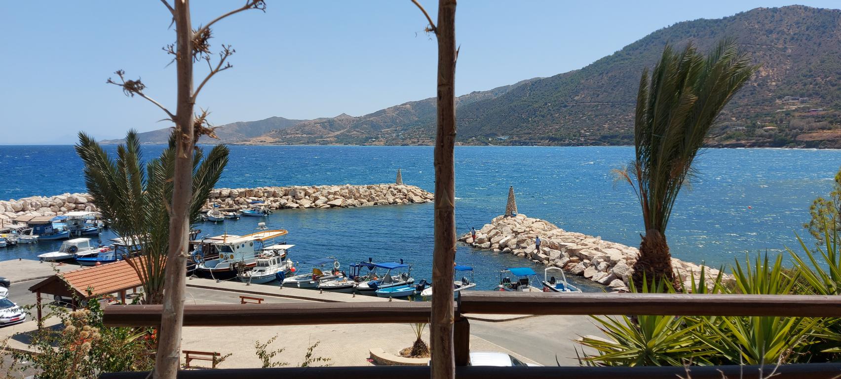 Pomos Habour Four Bedroom Villa with Swimming Pool – Ref. SUN1586