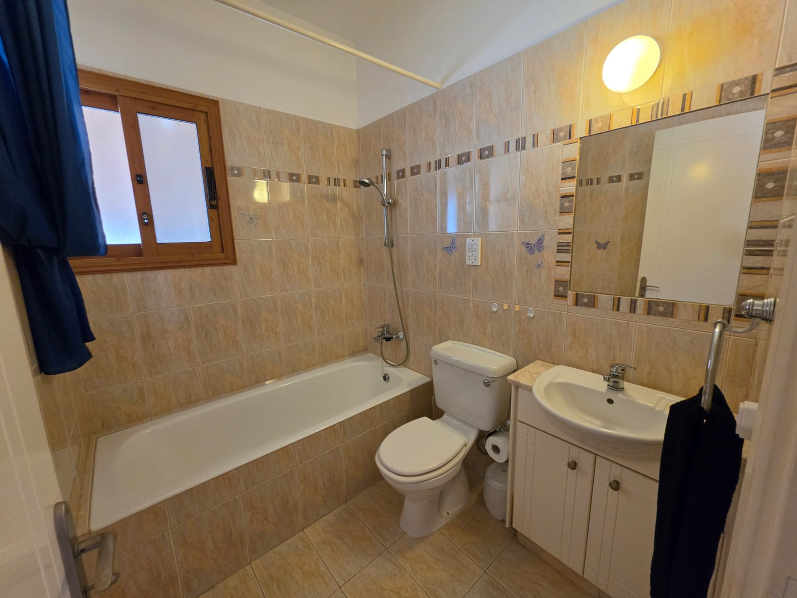 Three Bedroom Bungalow with swimming pool – Ref. SUN1589