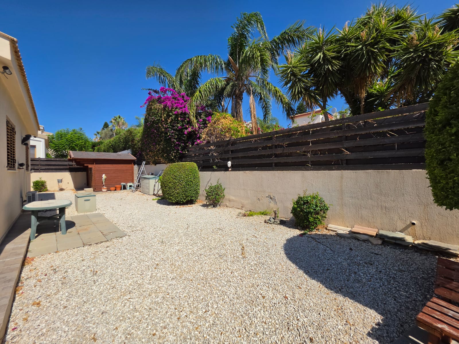 Three Bedroom Bungalow with swimming pool – Ref. SUN1589