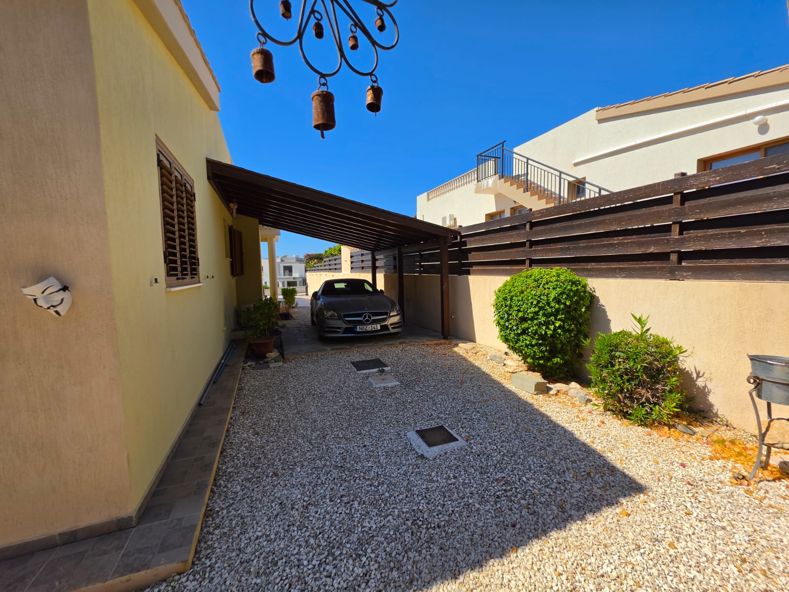 Three Bedroom Bungalow with swimming pool – Ref. SUN1589