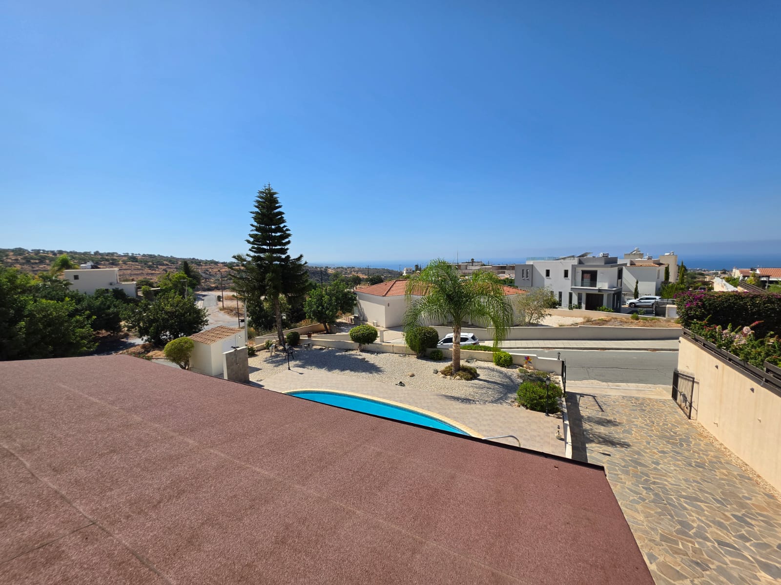 Three Bedroom Bungalow with swimming pool – Ref. SUN1589
