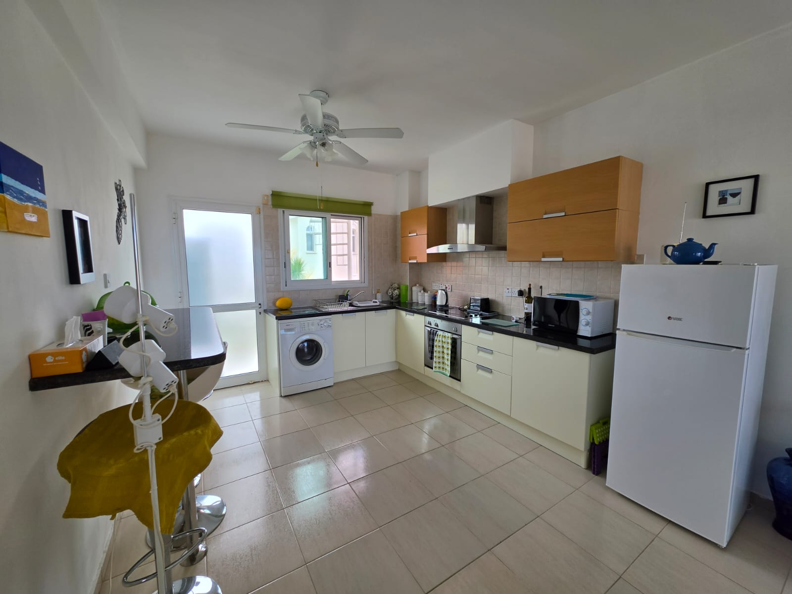 1 Two Bedroom Apartment with Roof Garden – Ref. SUN1590