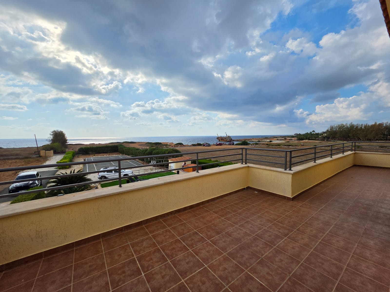 11 Four Bedroom villa with a swimming pool by the coast line Ref. SUN1591