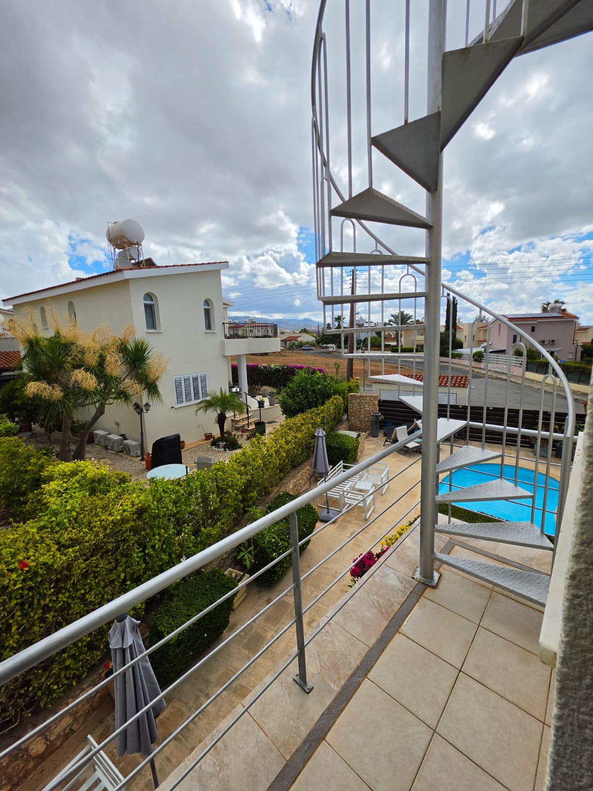 12 Two Bedroom Apartment with Roof Garden – Ref. SUN1590
