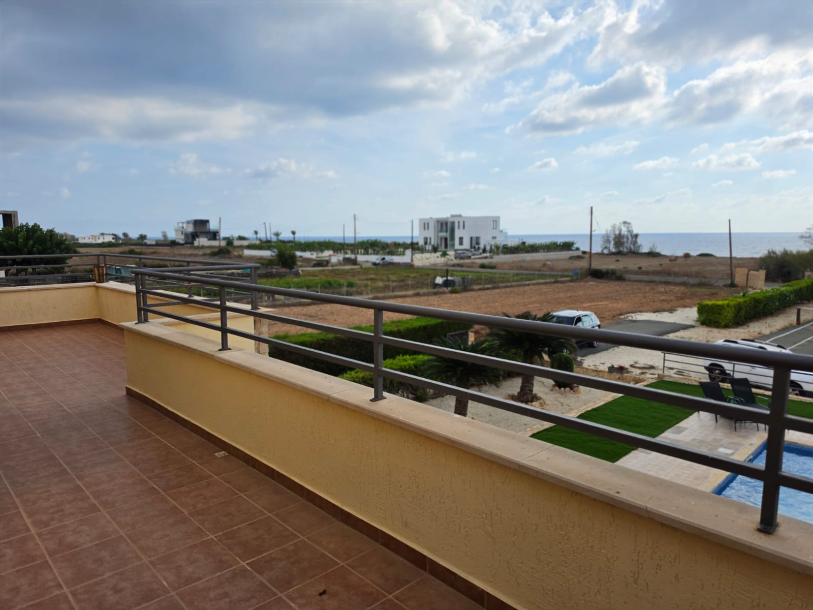 16 Four Bedroom villa with a swimming pool by the coast line Ref. SUN1591