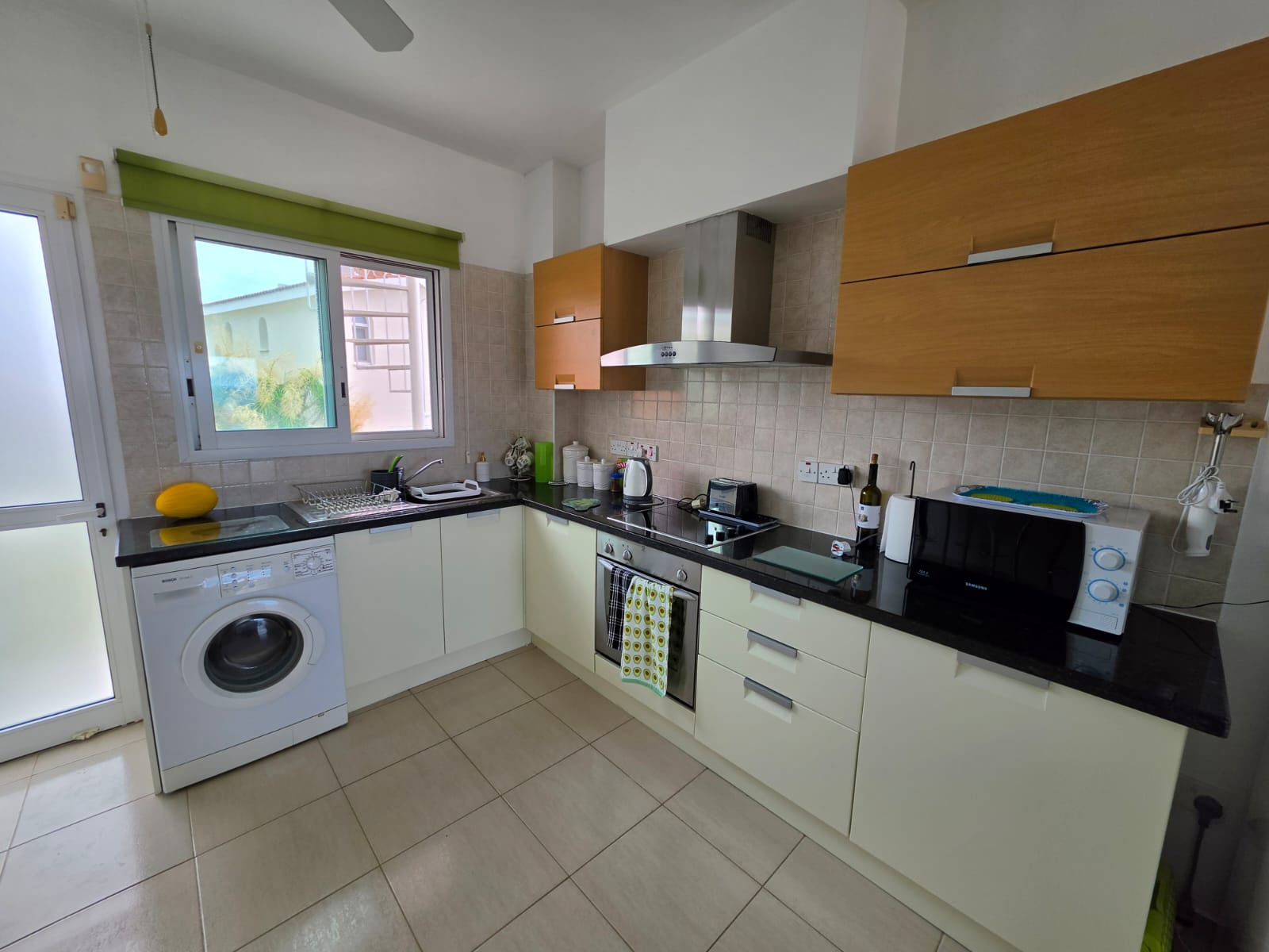 2 Two Bedroom Apartment with Roof Garden – Ref. SUN1590